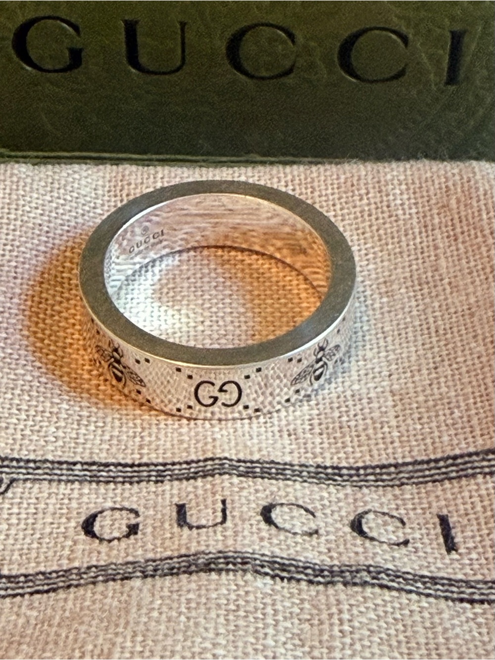 Gucci Signature Bee GG Ring 925 Sterling Silver Italian Sz 18 /US 8.25 BNIB